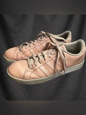 Adidas Baseline Pink Leather Sneakers Women’s US 8 Classic Streetwear Low Top